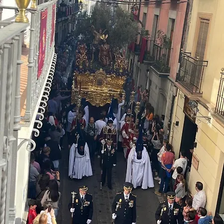 Santa Escolastica En Pleno Centro De * Granada